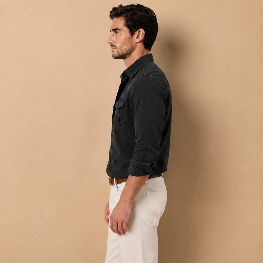 Camicia da Uomo a Maniche Lunghe con Due Tasche sul Petto e Colletto a Punta