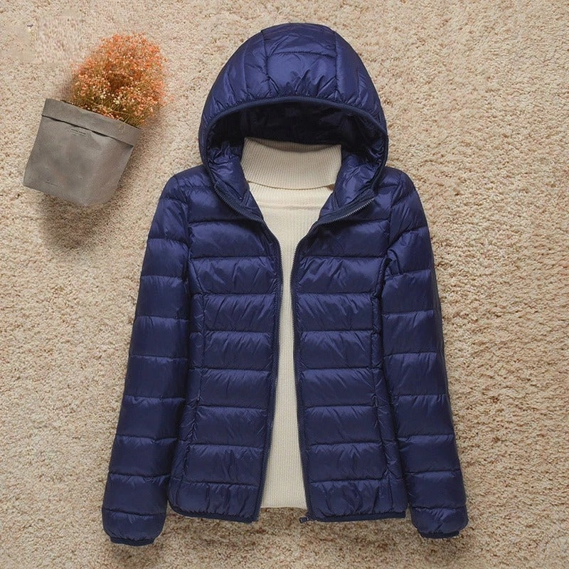 Alessia | Piumino Donna con Cappuccio Ultraleggero