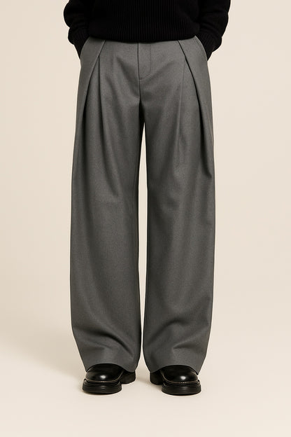 Dario | Pantaloni Completo Uomo Vita Alta Gamba Ampia Pieghe