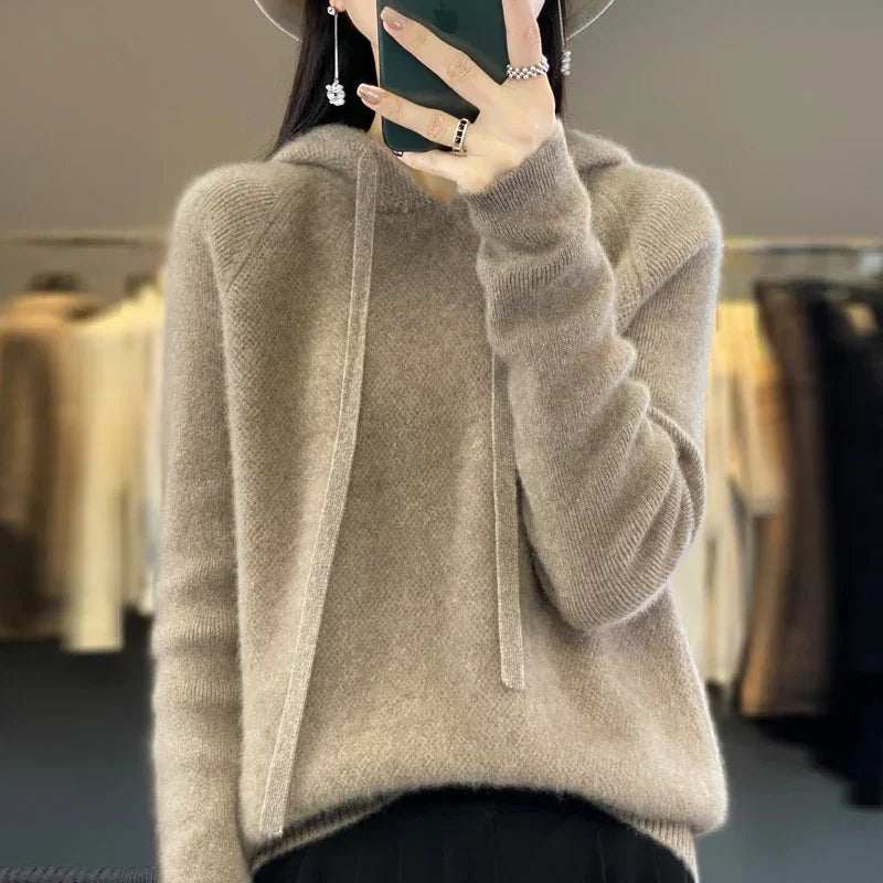 Marta | Felpa con Cappuccio Donna in Lana Merino Oversize