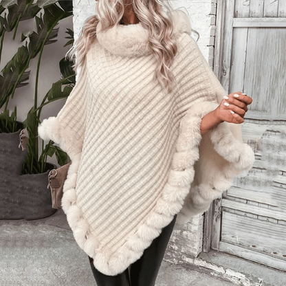 Poncho Donna in Maglia con Finiture in Pelliccia Sintetica