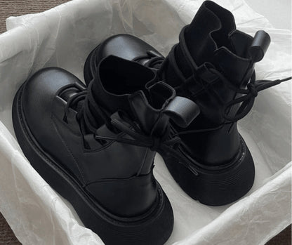 Rebecca | Anfibi Donna Stringati con Fibbie Suola Platform